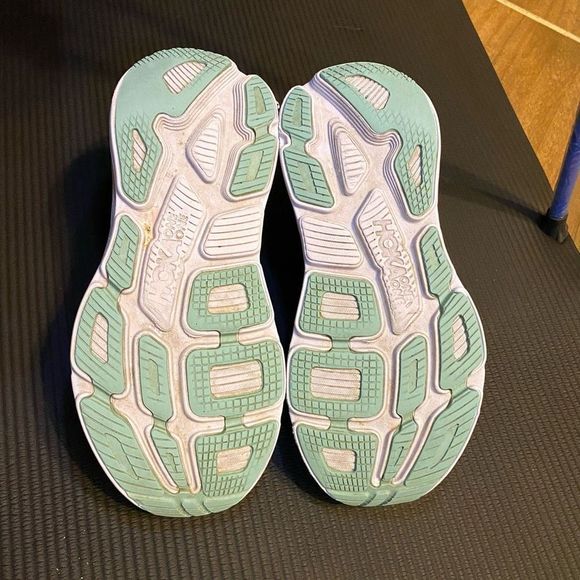 HOKA ONE ONE BONDI 7 - Women’s Running Shoes - SIZE 9 - Picture 10 of 11